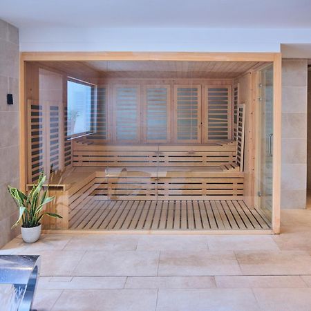The Olive Boutique Suites & Spa Cala Llonga  Kültér fotó