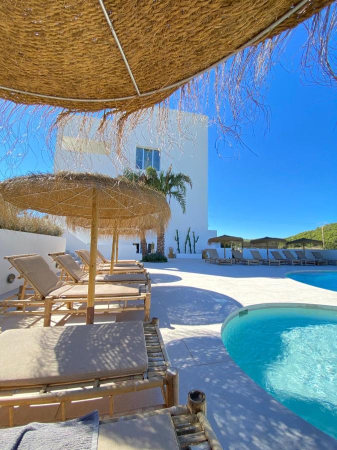 The Olive Boutique Suites & Spa Cala Llonga  Kültér fotó
